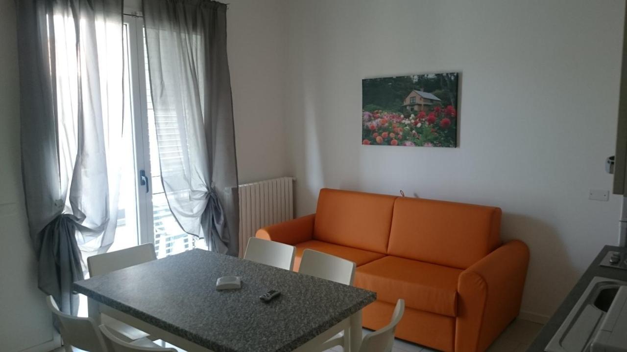 Residence Altea Riccione Exterior foto